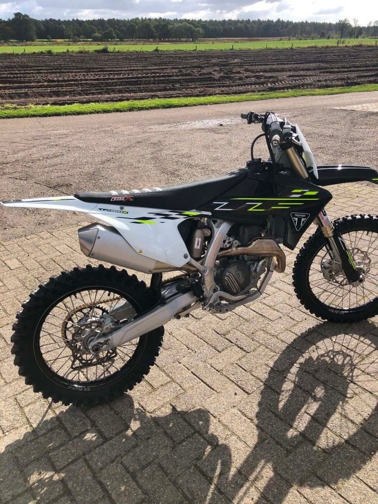 TRIUMPH TF450, Occasion, Jusqu'à 11 kW, Manuelle, Sport