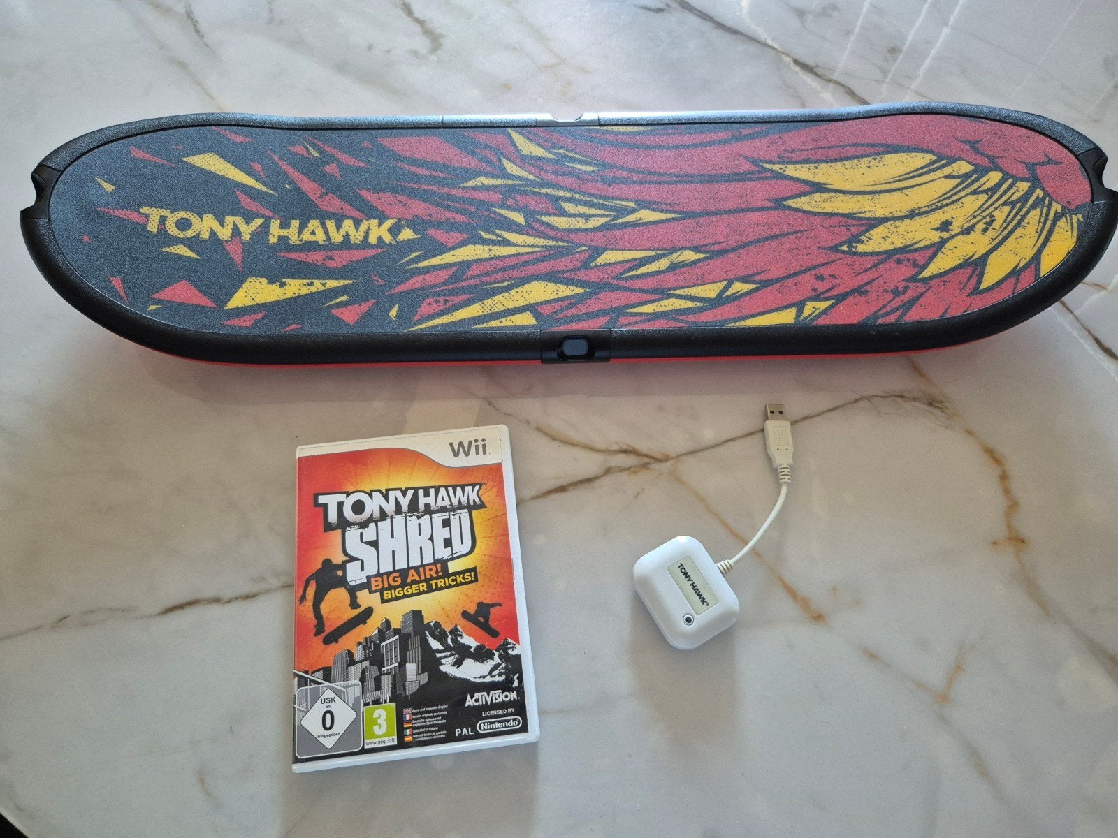 Tony Hawk Shred + skateboard + dongle Wii, Games en Spelcomputers, Games | Nintendo Wii, Ophalen, Gebruikt