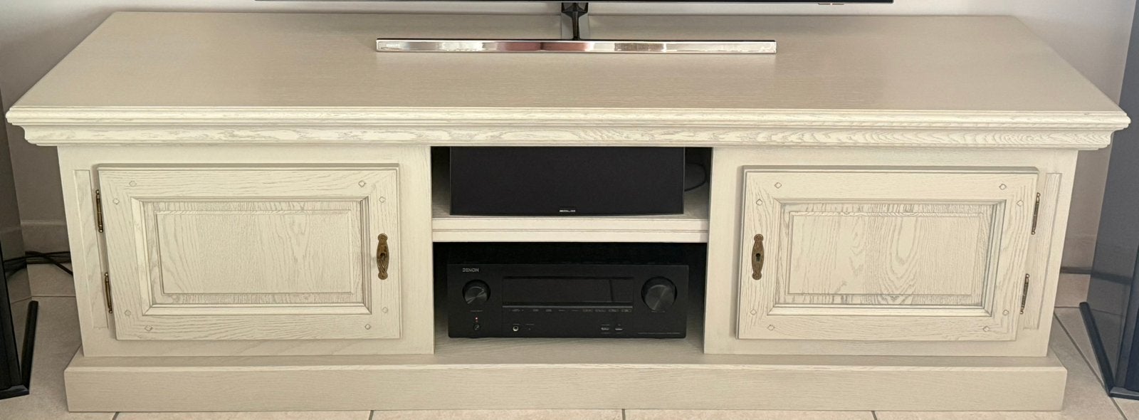 TV-meubel massief hout beige 185x51x60cm, Ophalen, Zo goed als nieuw