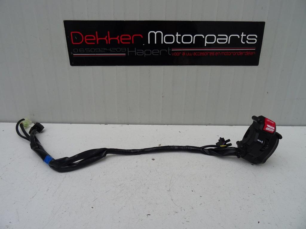 Startknop / Rechter Stuurschakelaar Yamaha YZF R1 2020-2025, Motos, Pièces | Yamaha, Neuf, Enlèvement ou Envoi