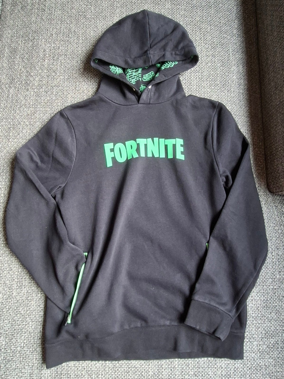 Fortnite trui, Ophalen, Nieuw, Maat 56/58 (XL), Zwart