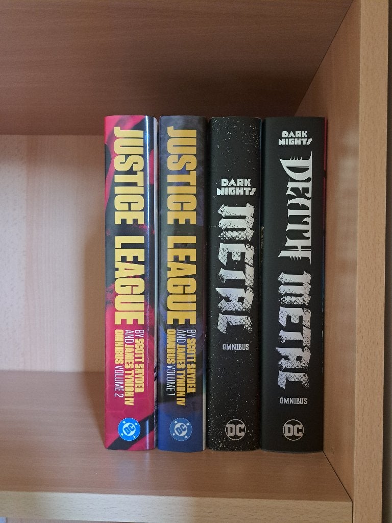 Justice league vol 1, 2 + metal + death metal (DC omnis), Boeken, Amerika, Scott Snyder, Ophalen of Verzenden, Zo goed als nieuw