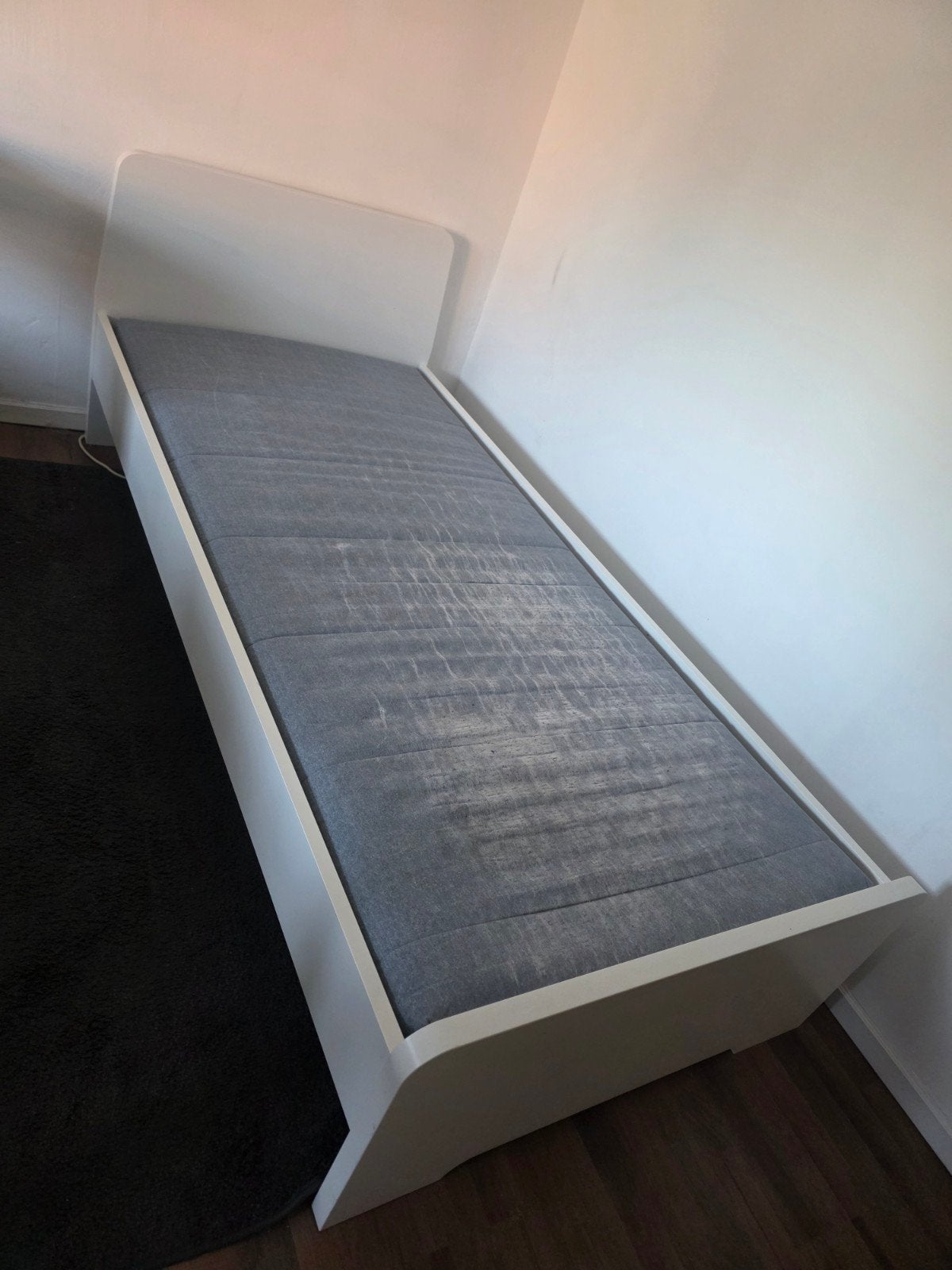bed eenperson 90x200 met matraas, Enlèvement ou Envoi