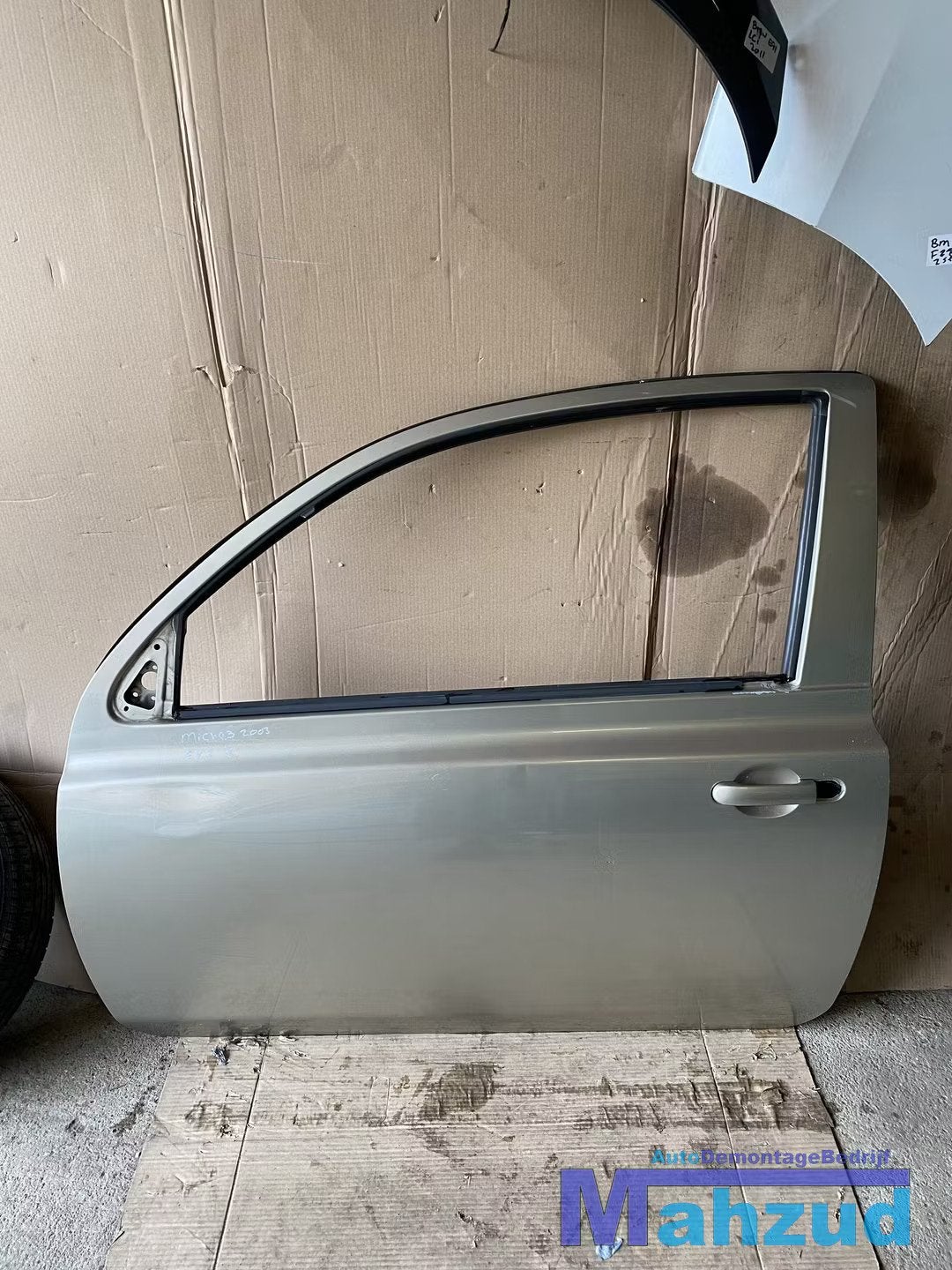 NISSAN MICRA 3 K12 beige EY2K Links linker deur portier, Deur, Takashima 1-chome 1-1
220-8686  Yokohama, NISSAN_SR@mail.nissan.co.jp