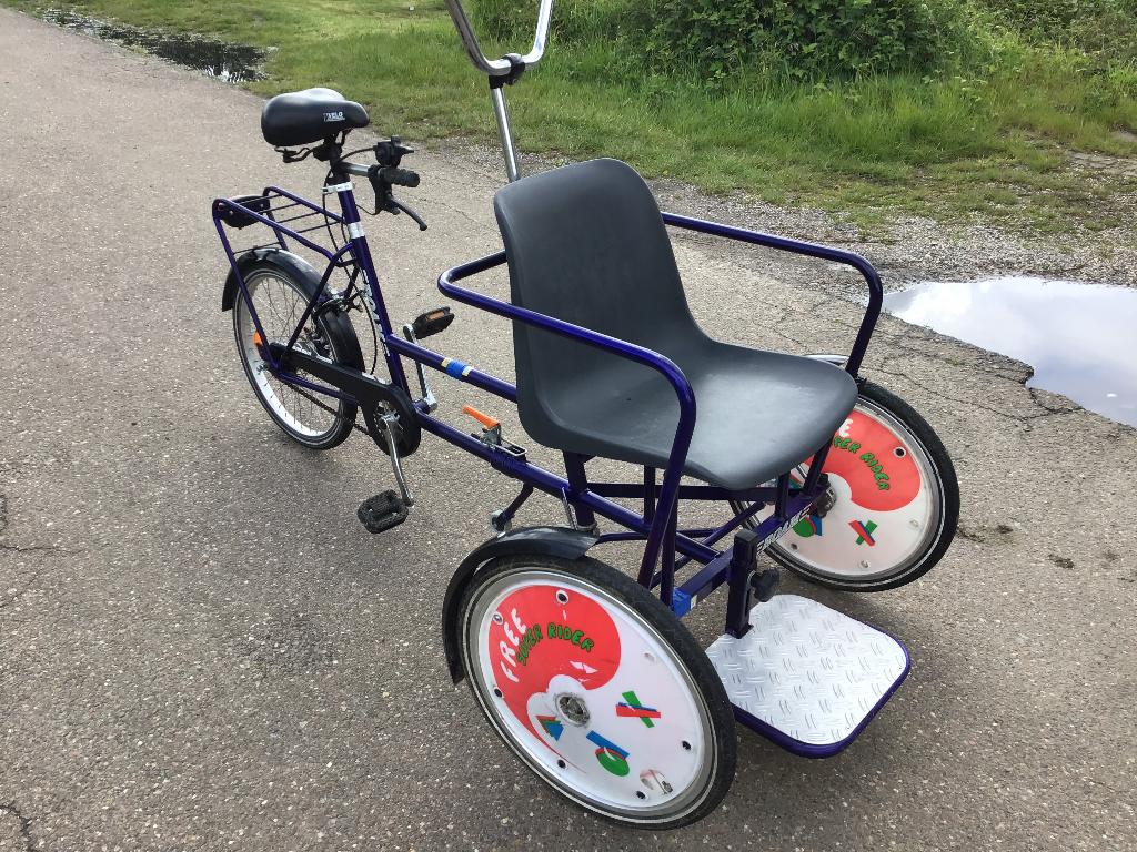 Rolstoel fiets, Ophalen