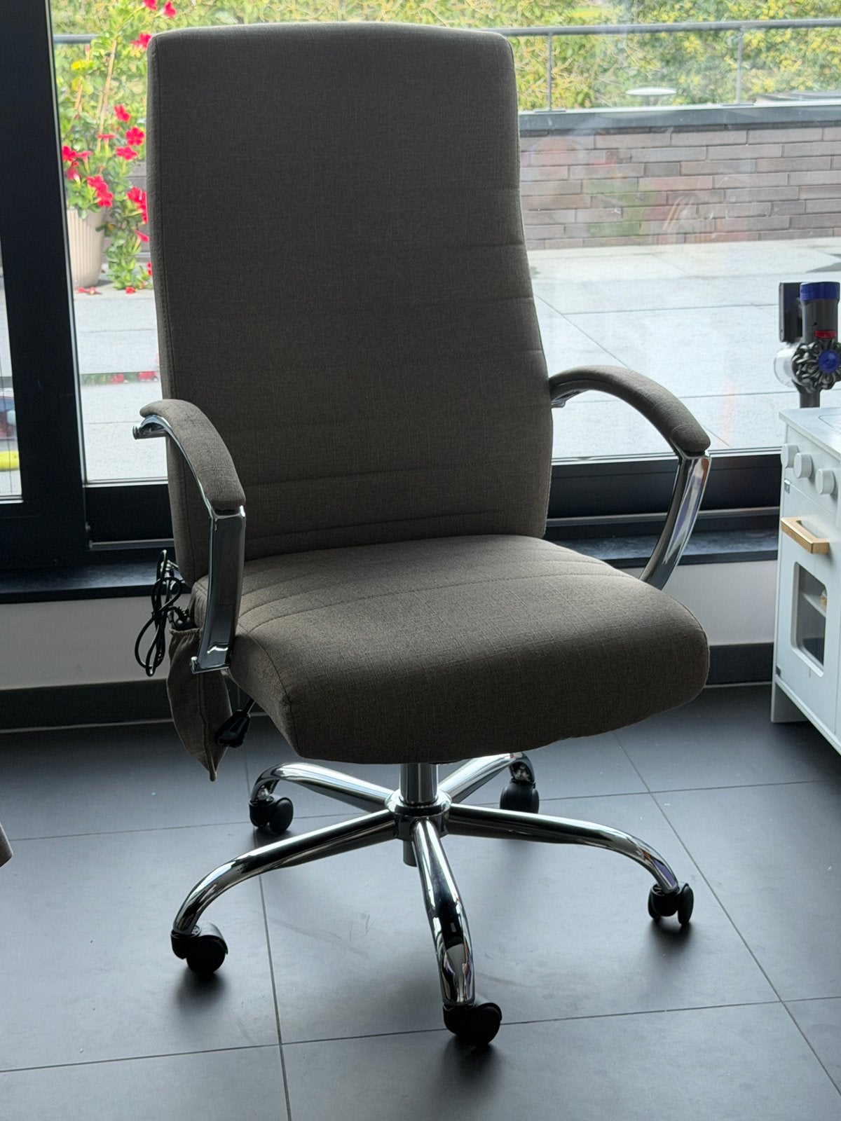 Bureaustoel met massagefunctie, Huis en Inrichting, Ophalen, Zo goed als nieuw, Bureaustoel