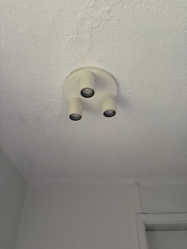 Ikea Nymane, y compris des sources de lumière LED (3 pièces), Maison & Meubles, GU10, Spot encastrable ou Spot mural, Comme neuf