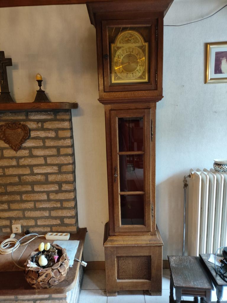 Staande klok / grootmoedersklok in eikenhout, Antiek en Kunst, Ophalen