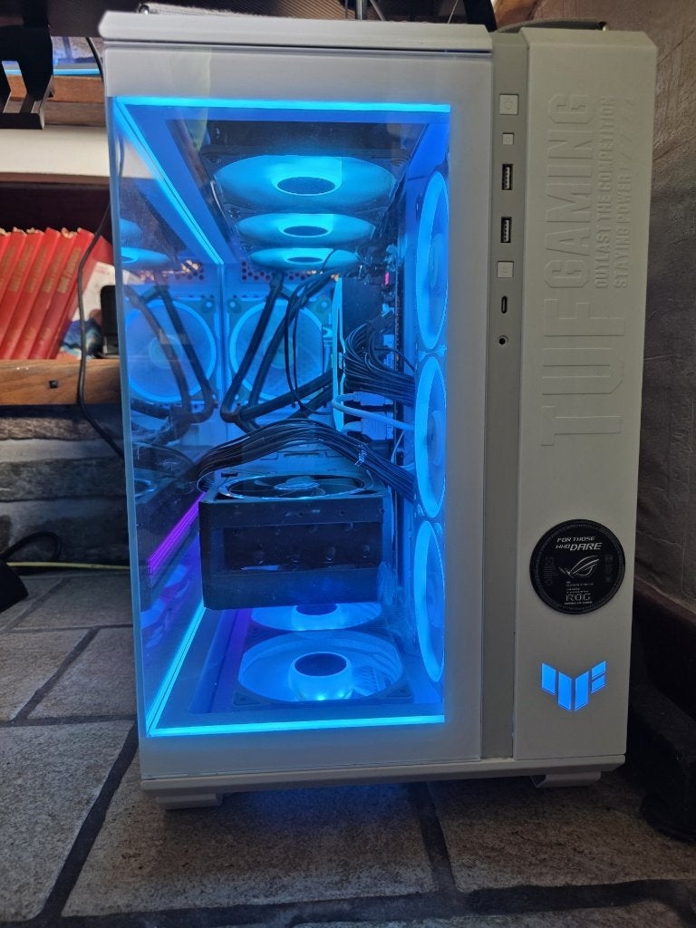 Pc Gamer Asus + Asus rog Astral 5090 Oc, Asus, Intel Core i9, Comme neuf, 4 Ghz ou plus