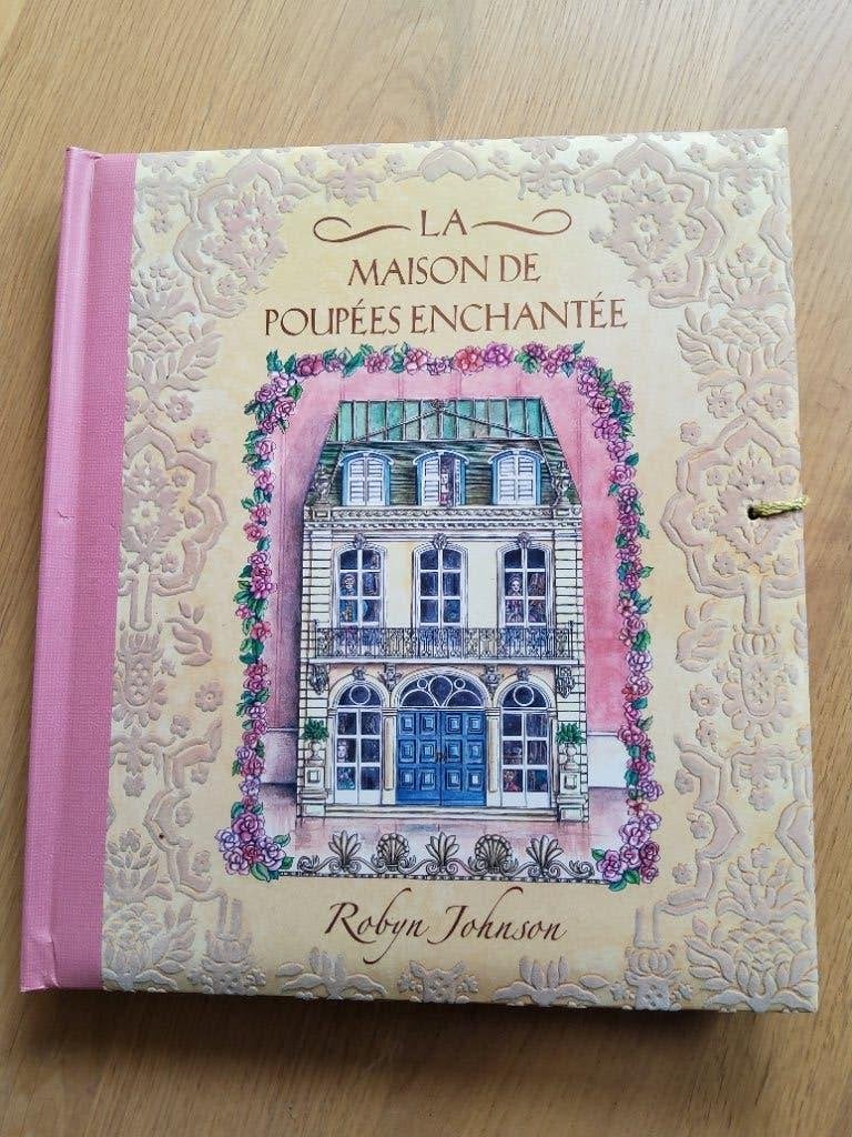 Boek The Enchanted Dollhouse, Ophalen of Verzenden, Zo goed als nieuw, Poppenhuis