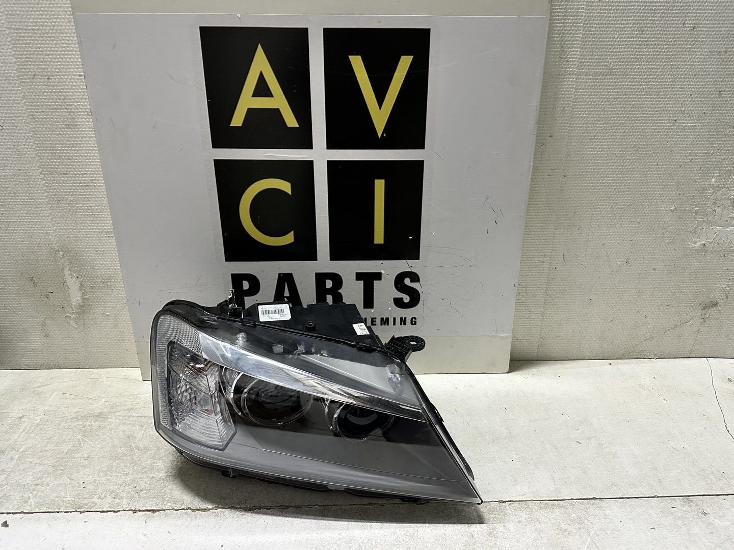 Koplamp BMW X3 F25 X4 F26 Xenon Rechts  710815029034, Gebruikt, -, -, Ophalen of Verzenden