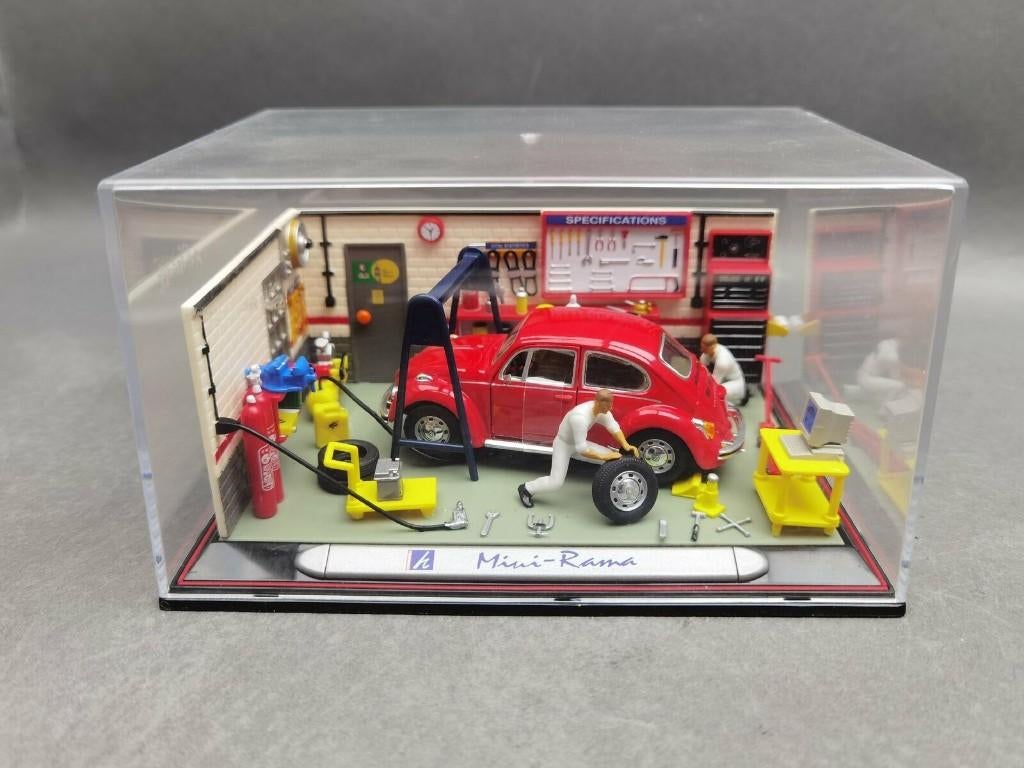VW Atelier + VOLKSWAGEN Coccinelle 1/43 HONGWELL UH Neuf+Box, Ophalen of Verzenden, Nieuw, Auto, Universal Hobbies