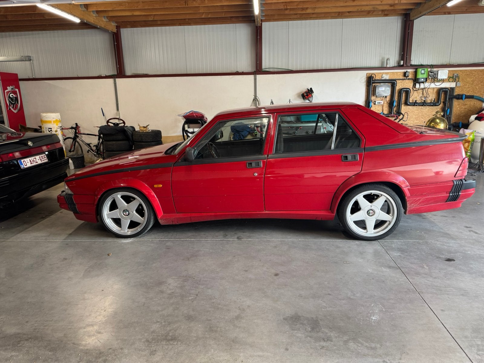 Alfa Romeo 75 3.0 v6, Ophalen