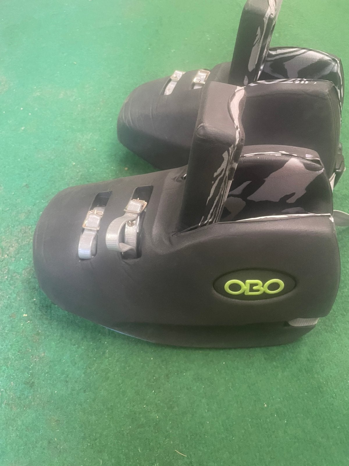 Obo robo plus hickey klompen, Sport en Fitness, Ophalen, Zo goed als nieuw