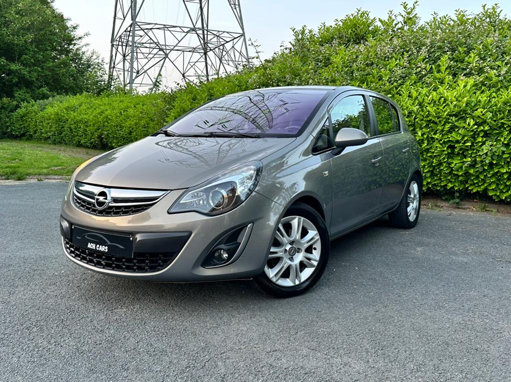 Opel Corsa D 1.2 Essence 2011 €5 114.000km 1er propriétaire, Autos, Opel, Achat, 63 kW, Entreprise, Boîte manuelle