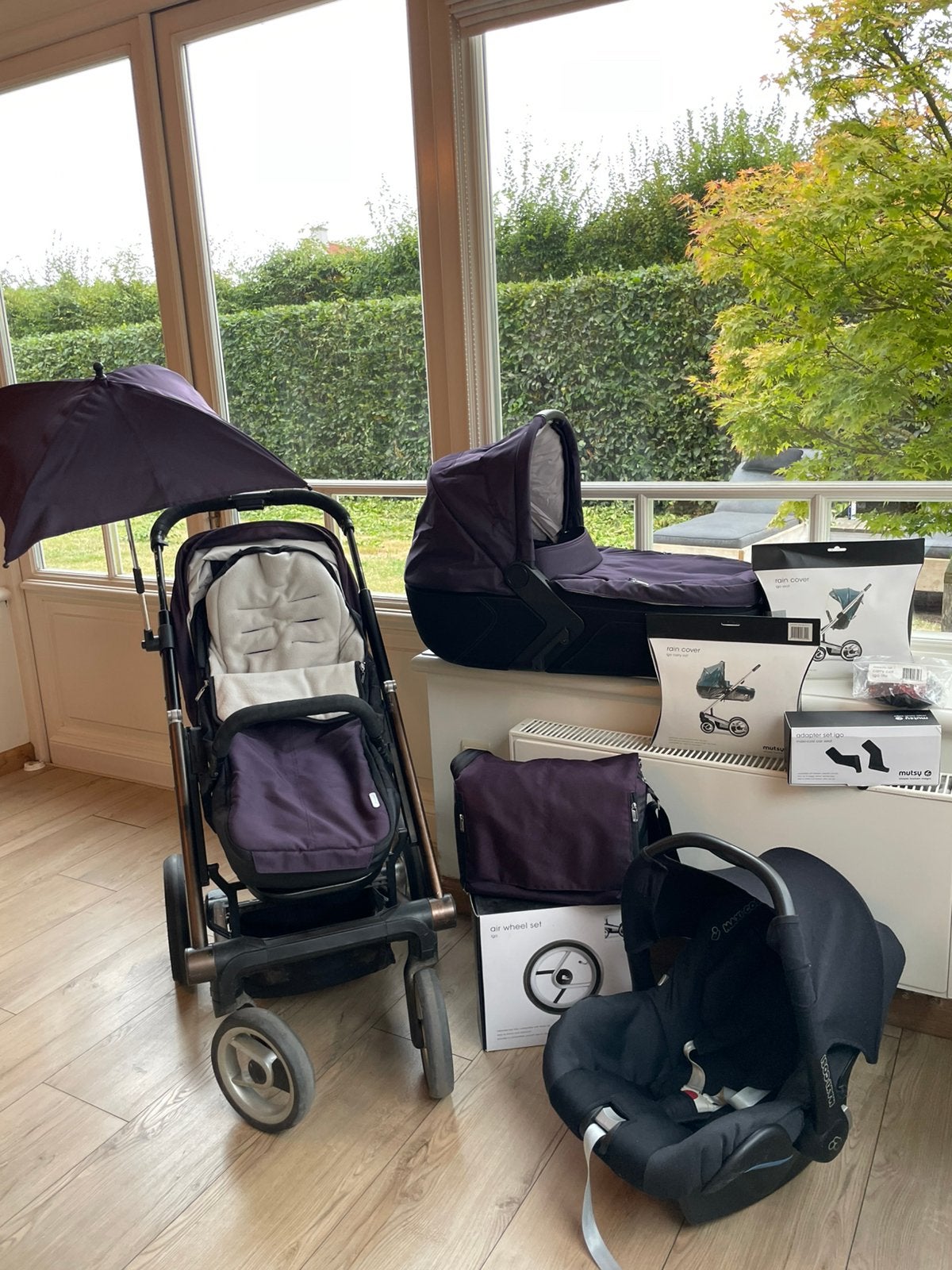 10-delige kinderwagen Mutsy Igo Lite, Luchtbanden, Zo goed als nieuw, Mutsy, Ophalen