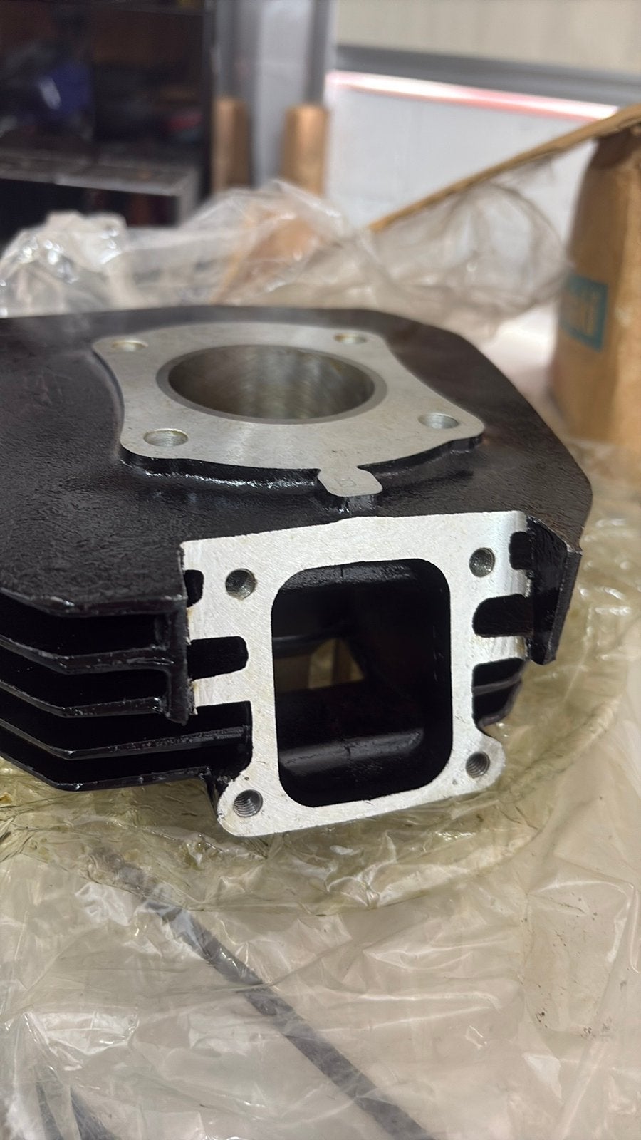 Kawasaki Ar 80 Cilinder set Nos, Ophalen of Verzenden, Zo goed als nieuw, Cilinder, Overige merken