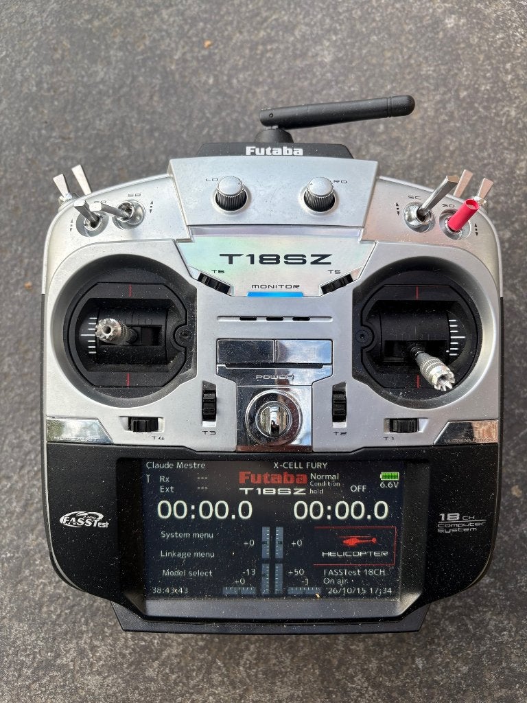 Futaba T18SZ, Enlèvement, Comme neuf