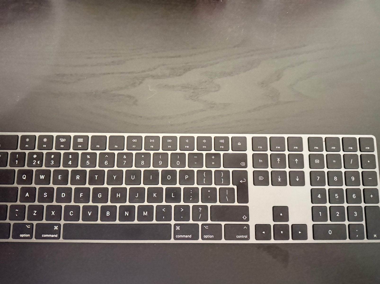 Apple Magic Keyboard, Ophalen, Azerty, Zo goed als nieuw, Draadloos