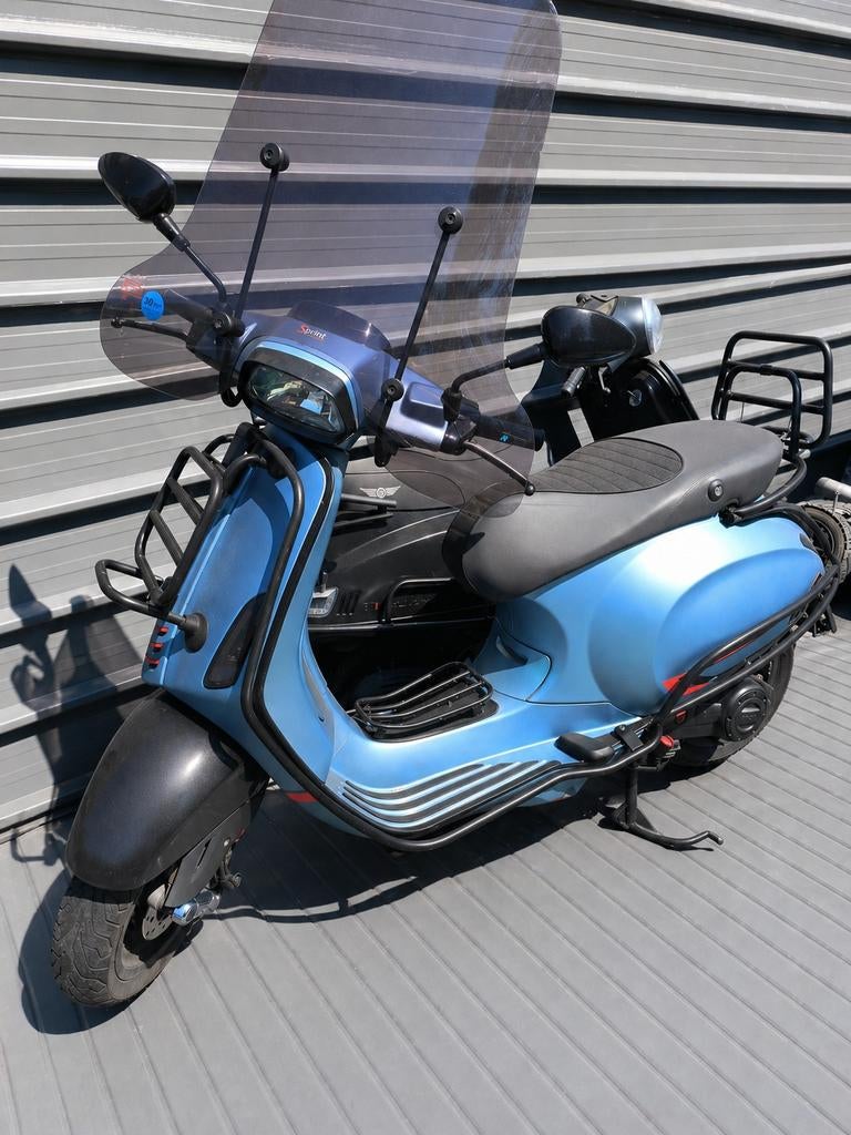 Vespa Sprint Iget 2018 Klasse A, Fietsen en Brommers, Ophalen of Verzenden