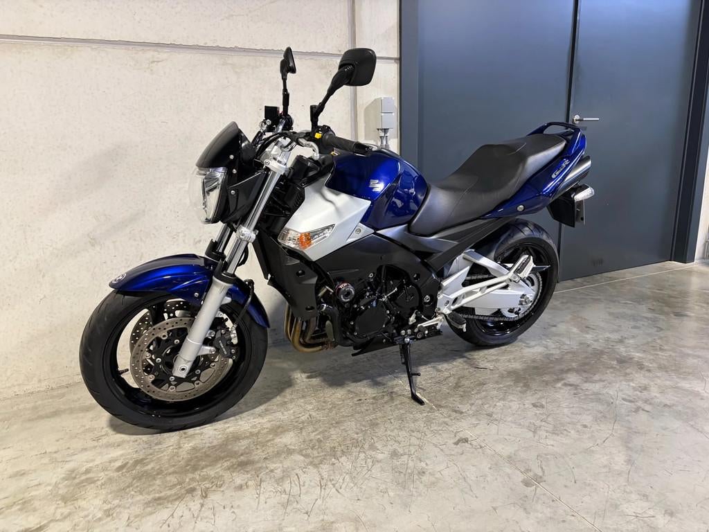 Suzuki GSR600 heel leuke speelse naked bike met pittige vier, Motoren, Bedrijf, Meer dan 35 kW, Overig, 600 cc
