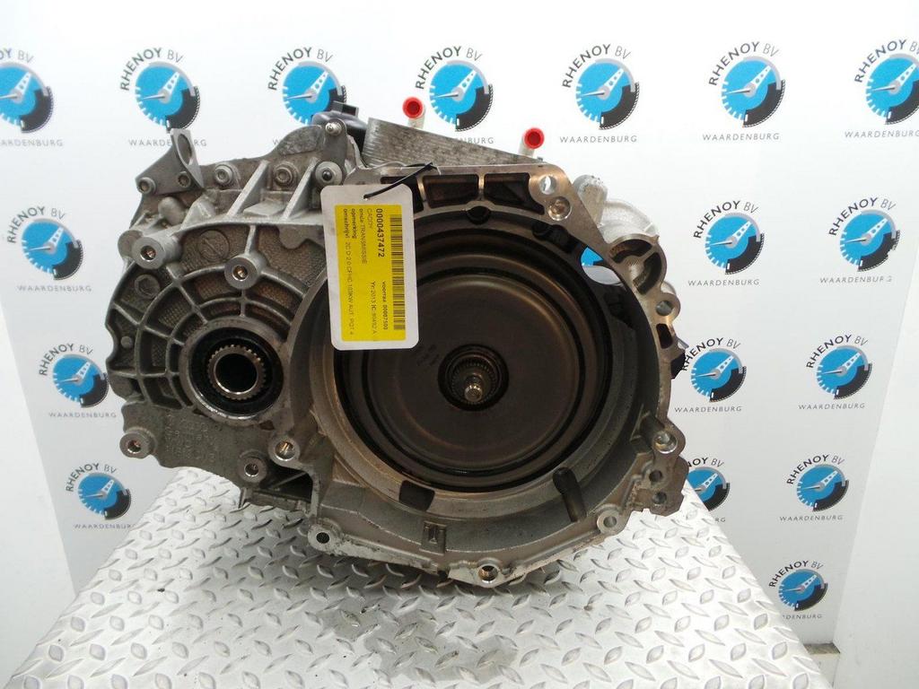 SKODA YETI TRANSMISSIE / VERSNELLINGSBAK 2013, Ophalen of Verzenden, Gebruikt, Stiba lid