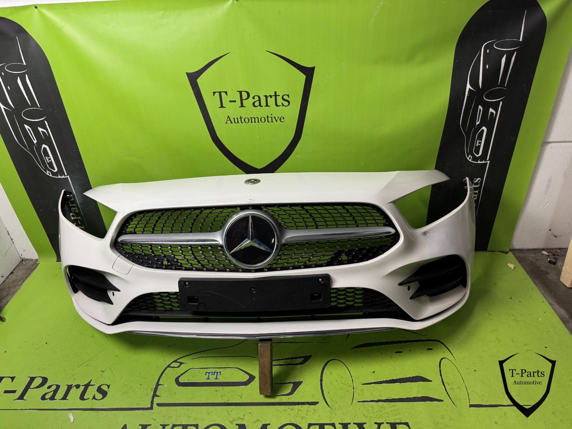 pare-chocs avant Mercedes Classe A W177 pare-chocs AMG, Mercedes-Benz AG, Pare-chocs, Mercedes-Benz, Utilisé