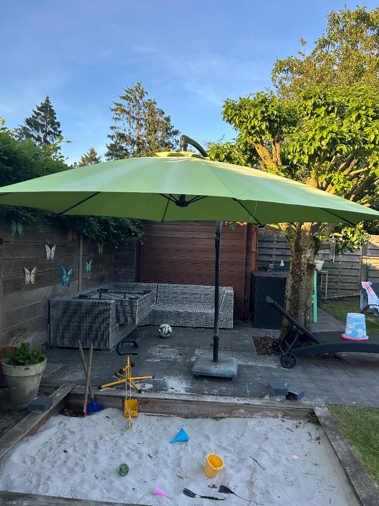 Zweefparasol, Ophalen, Gebruikt, 2 tot 3 meter, Zweefparasol