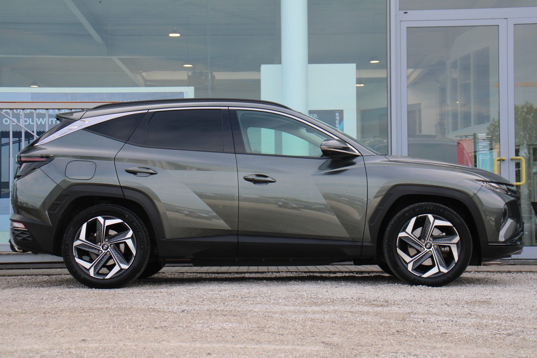 Hyundai Tucson 1.6T PHEV Shine 4WD 265PK *360CAM*LEDER*TREKH, Autos, Argent ou Gris, Achat, Euro 6, Entreprise