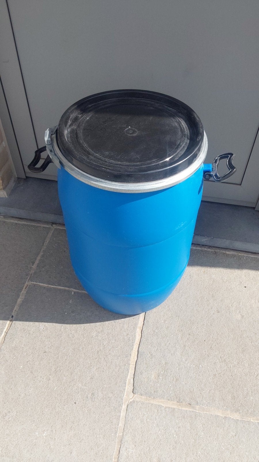 vatje, Tuin en Terras, Ophalen, Zo goed als nieuw
