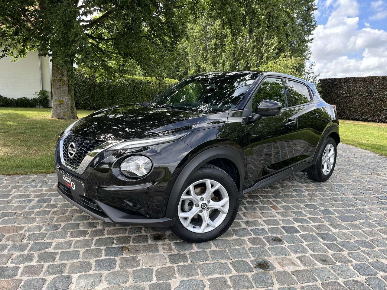 Nissan Juke 1.0 DIG-T 2WD N-Connecta/1eignr/10700km/Camera/, 0 kg, 0 kg, Zwart, Bedrijf