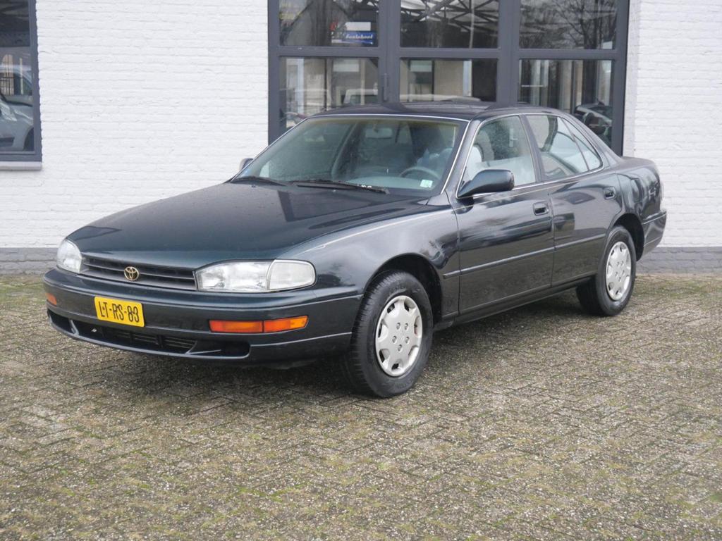Toyota Camry 2.2i XL Airco 164000 mls !!! Gold Edition., Autos, Toyota, Achat, Entreprise, Camry, Rétroviseurs électriques