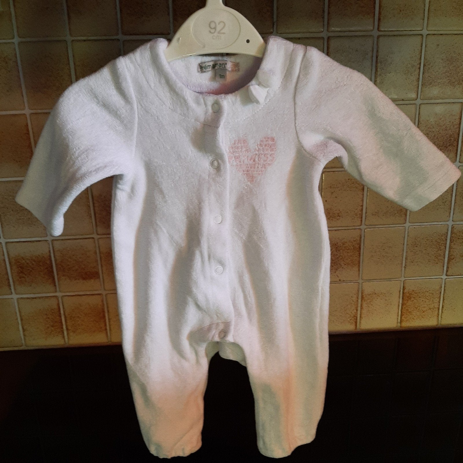 Witte pyjama vanaf de geboorte met hartje en Princess erop., Kinderen en Baby's, Babykleding | Maat 50, Ophalen