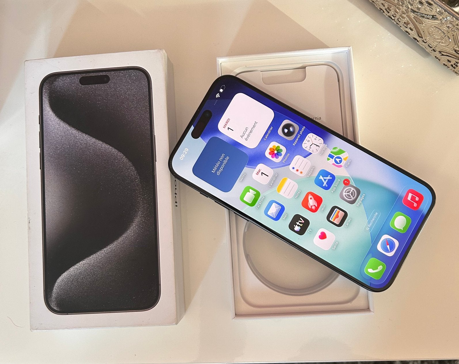 Iphone 15 pro max, Télécoms, Téléphonie mobile | Apple iPhone, 256 GB, Enlèvement ou Envoi, IPhone 15 Pro Max, Comme neuf
