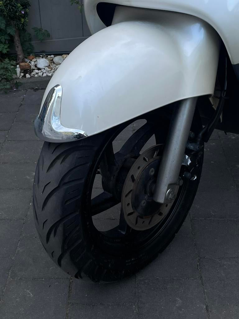 Sym Allo | A Klasse | Bj2014 | 14.200km | Start en Rijdt!, Fietsen en Brommers, Scooters | SYM, Klasse A (25 km/u), Ophalen of Verzenden