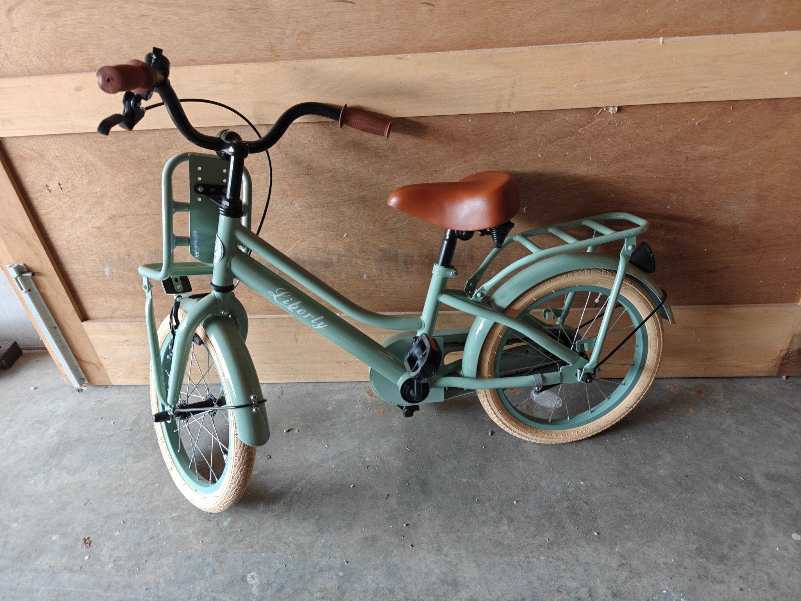 kinderfiets (meisje) 16 inch, Fietsen en Brommers, Ophalen, Terugtraprem, Liberty, 16 inch