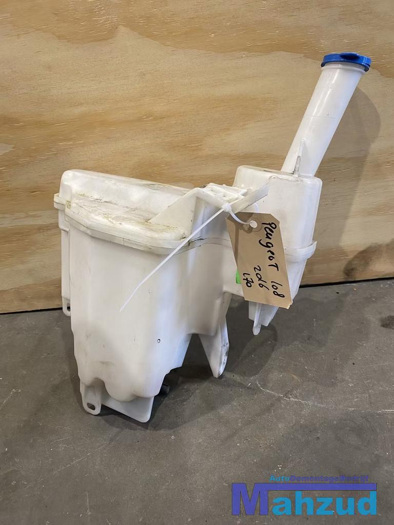 PEUGEOT 108 Ruitensproeiertank reservoir 2014+, Auto-onderdelen, Taurusavenue 1
2132 LS  Hoofddorp, NL, Gebruikt, Contact.group@renault.com