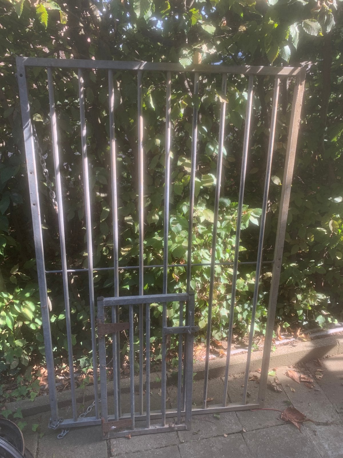 2 poorten, Tuin en Terras, Ophalen, Zo goed als nieuw