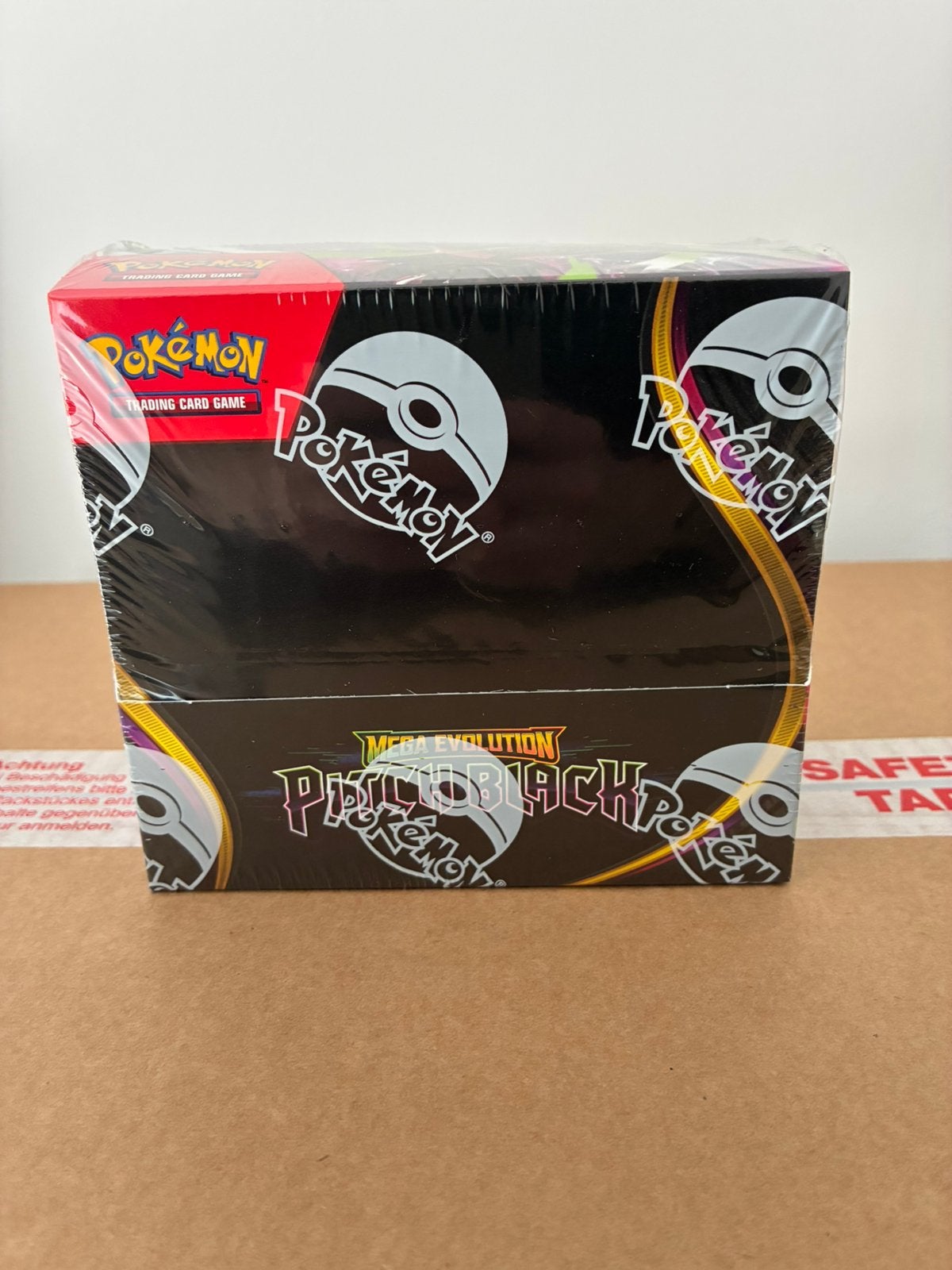 Boitier Booster Pokémon Pitch noir, Hobby & Loisirs créatifs, Jeux de cartes à collectionner | Pokémon, Enlèvement ou Envoi, Neuf