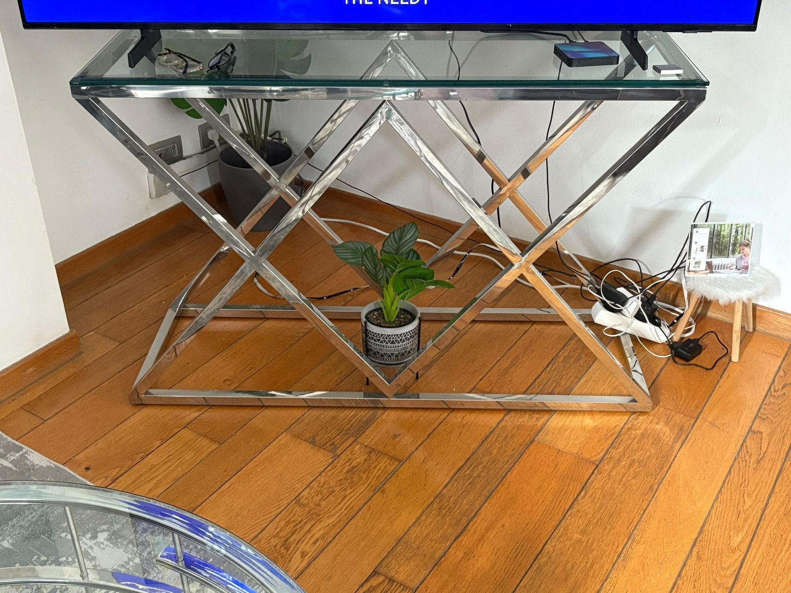 ️ À VENDRE – TABLE TV À 100 €, Enlèvement ou Envoi, Comme neuf