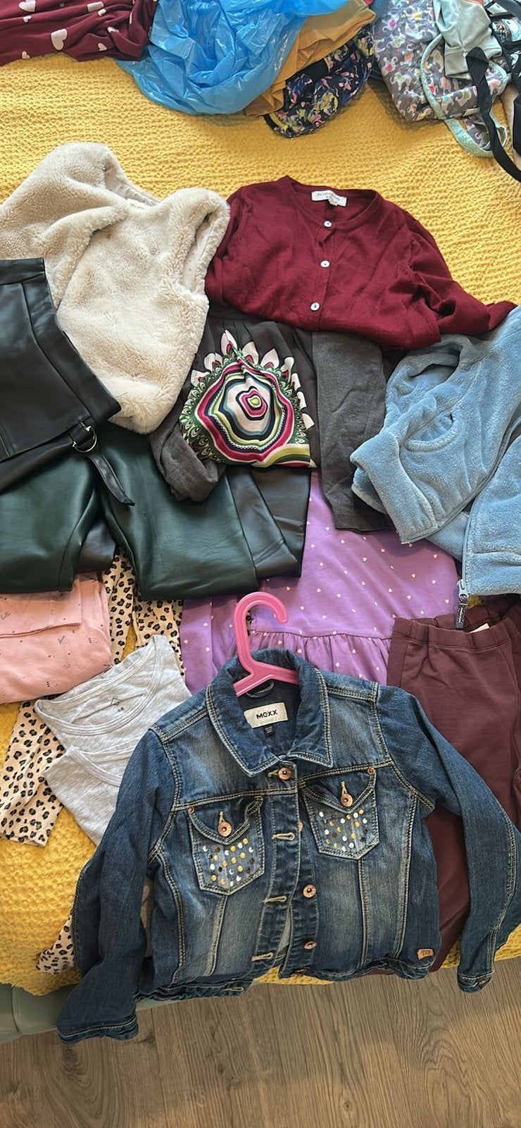 Lot vetements fille 8 ans, Enlèvement ou Envoi, Comme neuf