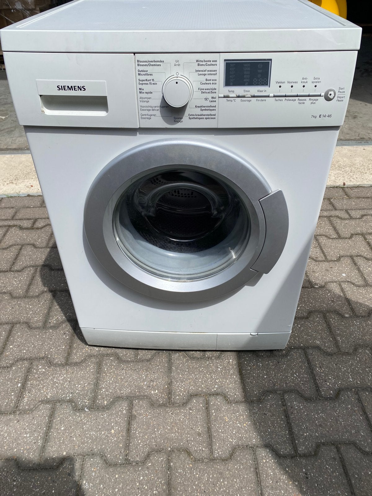 Wasmachine siemens wm14e461fg werkende staat, Elektronische apparatuur, Wasmachines, Ophalen, Gebruikt, Voorlader, 1200 tot 1600 toeren