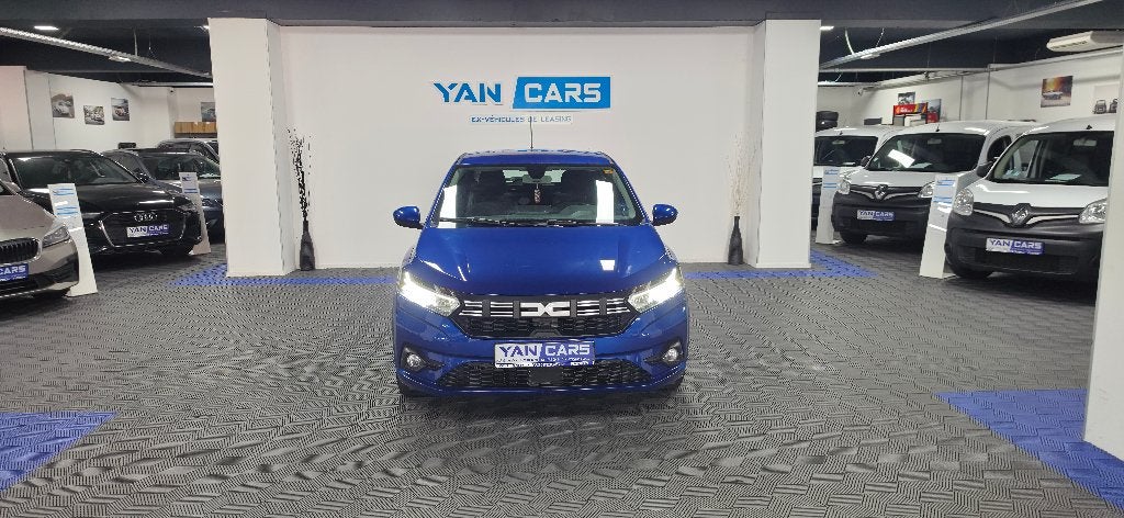 DACIA SANDERO Essence + LPG — Très Bien Équipée, Autos, Dacia, Achat, Euro 6, Entreprise, https://public.car-pass.be/vhr/2f72b53e-c821-4104-b486-bee4e96b219c?lang=fr