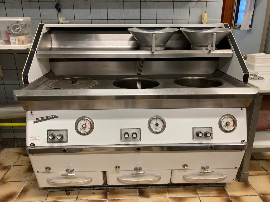 Perfecta friteuse, Enlèvement, Utilisé, Cuisinière, Friteuse et Grils