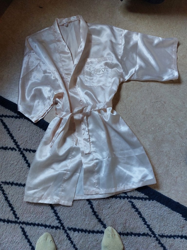 satijnen kamerjas, kort, licht roze, halflange mouw, Kleding | Dames, Ophalen of Verzenden, Zo goed als nieuw, Maat 38/40 (M)