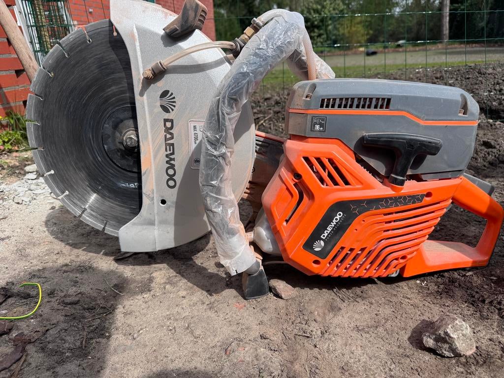 Betonslijper DAEWOO DACNQ740S, Doe-het-zelf en Bouw, Gereedschap | Slijpmachines, Zo goed als nieuw, Ophalen of Verzenden