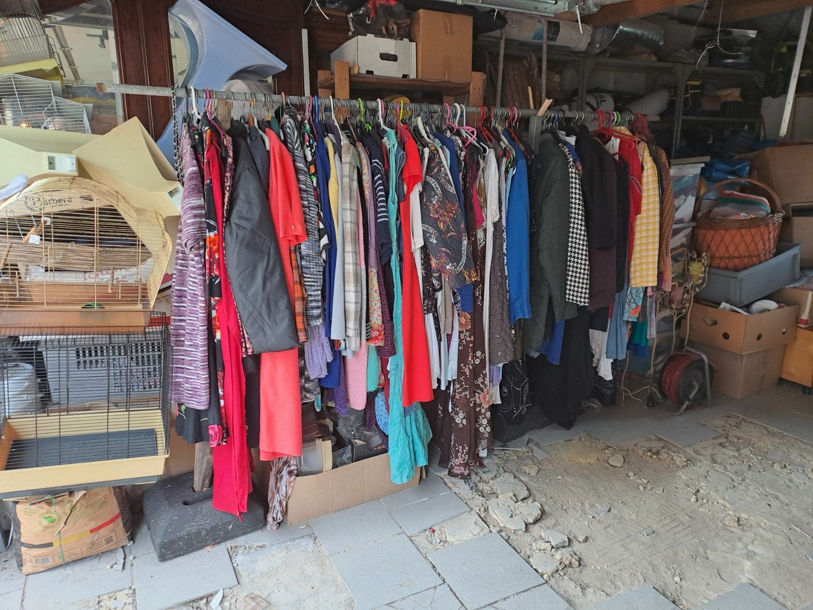 robe et jupe et ensembles, Diversen, Ophalen, Zo goed als nieuw