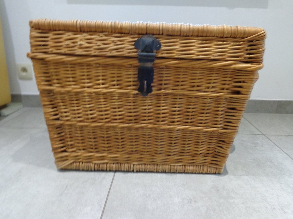 Malle en osier, coffre rangement, coffre à jouets, vintage, 50 à 100 cm, Enlèvement, Utilisé, Autres matériaux