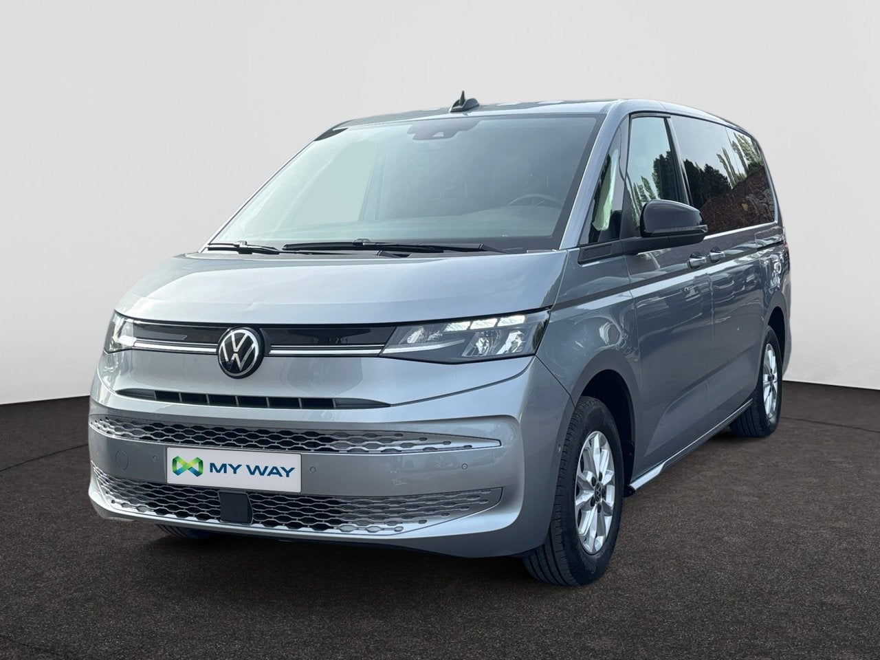 Volkswagen Multivan T7 Long Multivan Life Version longue 2.0, Auto's, Geheel digitaal combi-instrument, Zilver of Grijs, Multivan