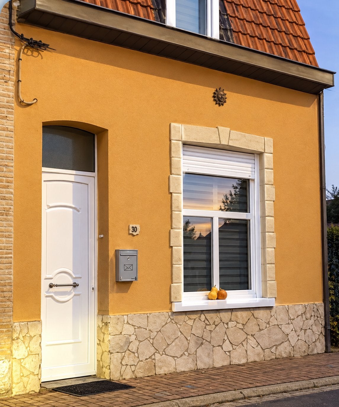 Nog af te werken huis, Immo